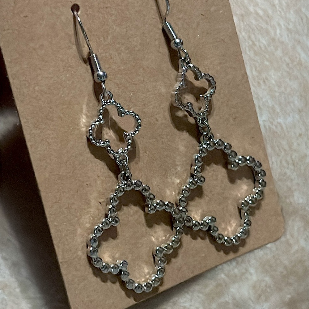 Unisex Silver Clover Drop Earrings
